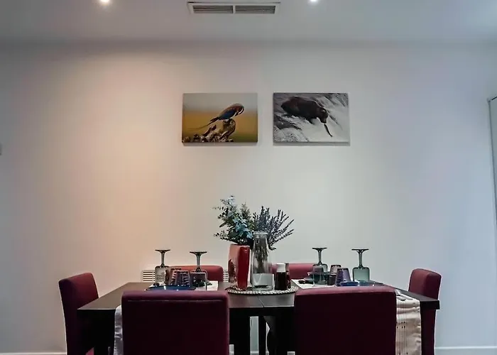 Luxury Short Stay Apartment